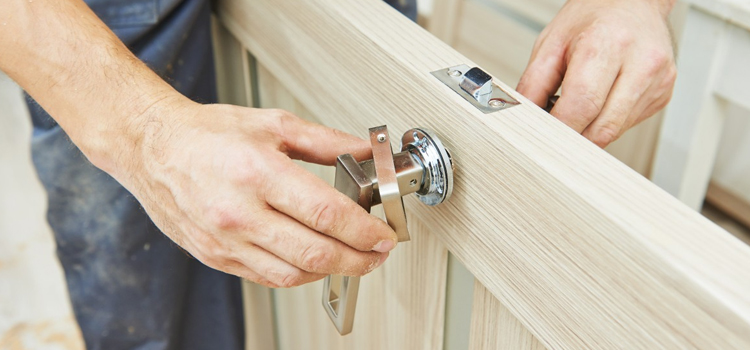 interior door repair Hialeah