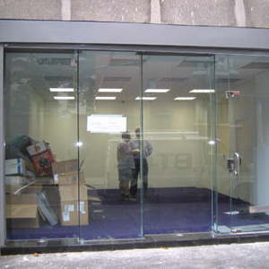 shop front door repair Hialeah